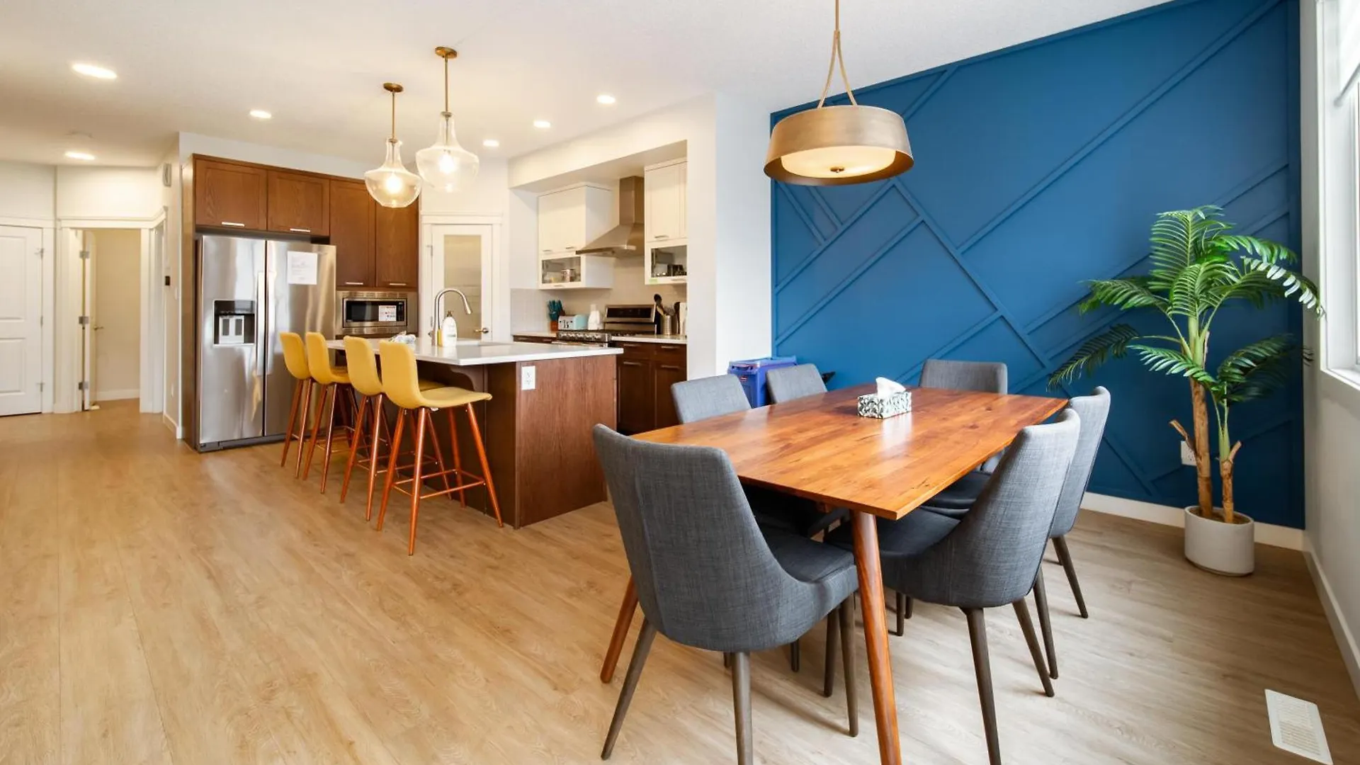4Br Family Retreat With Hot Tub, 5 Beds, Close To Wem And Trails Edmonton Semesterbostad